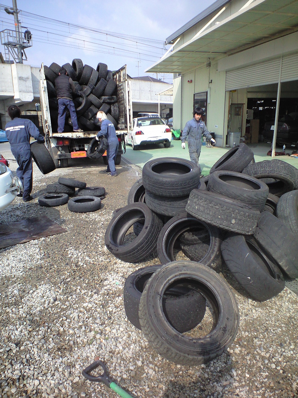 CA390120.jpg