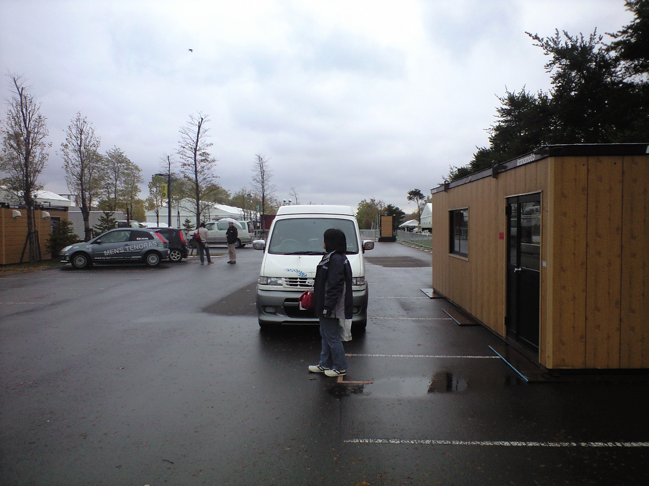 CA390479.jpg